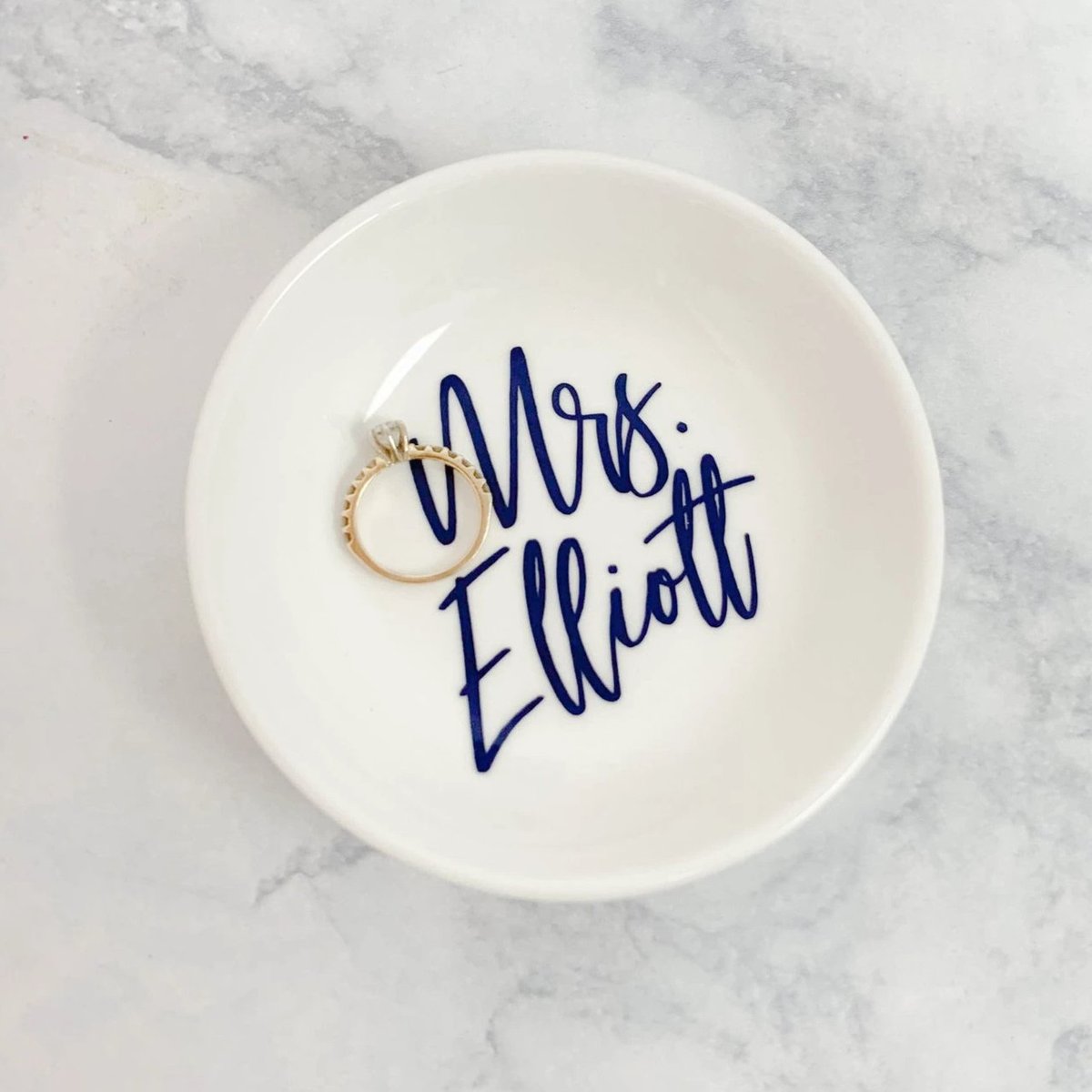 15 Ring Dishes That Make Great Engagement Gifts