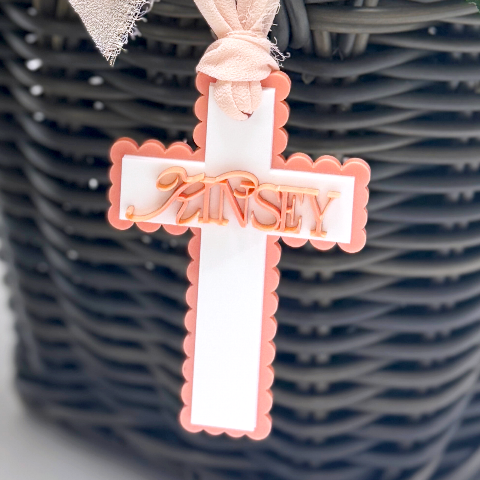 Easter Basket Tag - Scalloped Cross