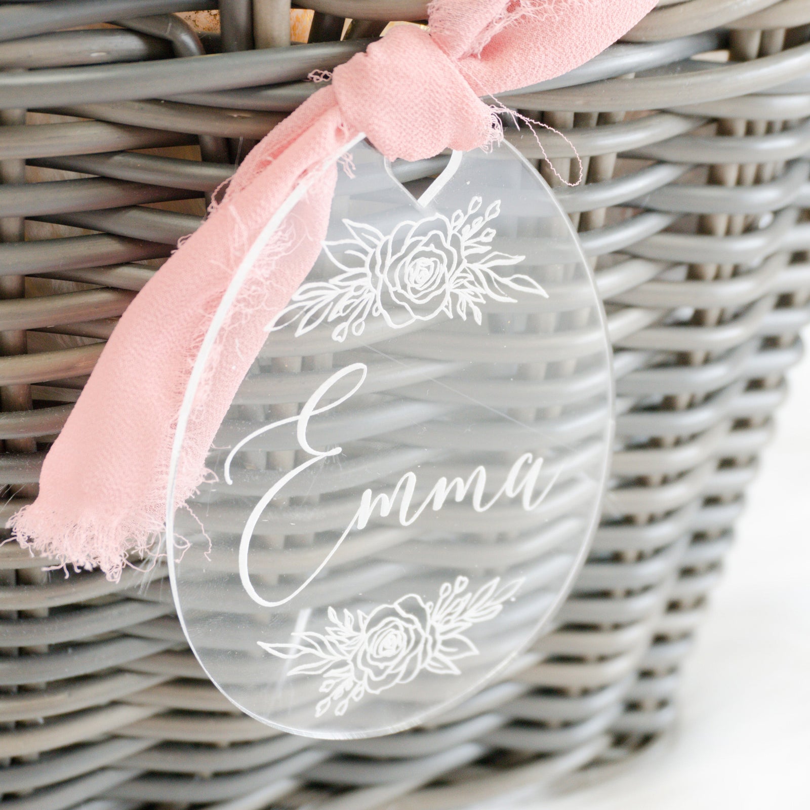Easter Basket Tag - Engraved Floral Egg
