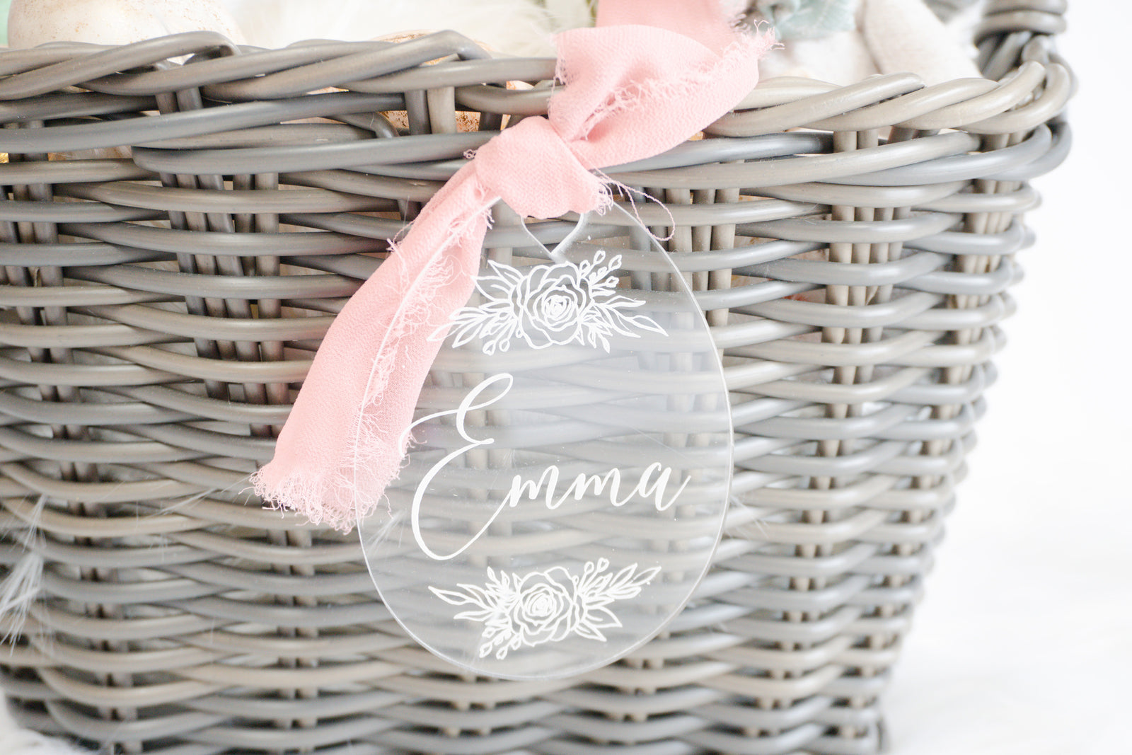 Easter Basket Tag - Engraved Floral Egg