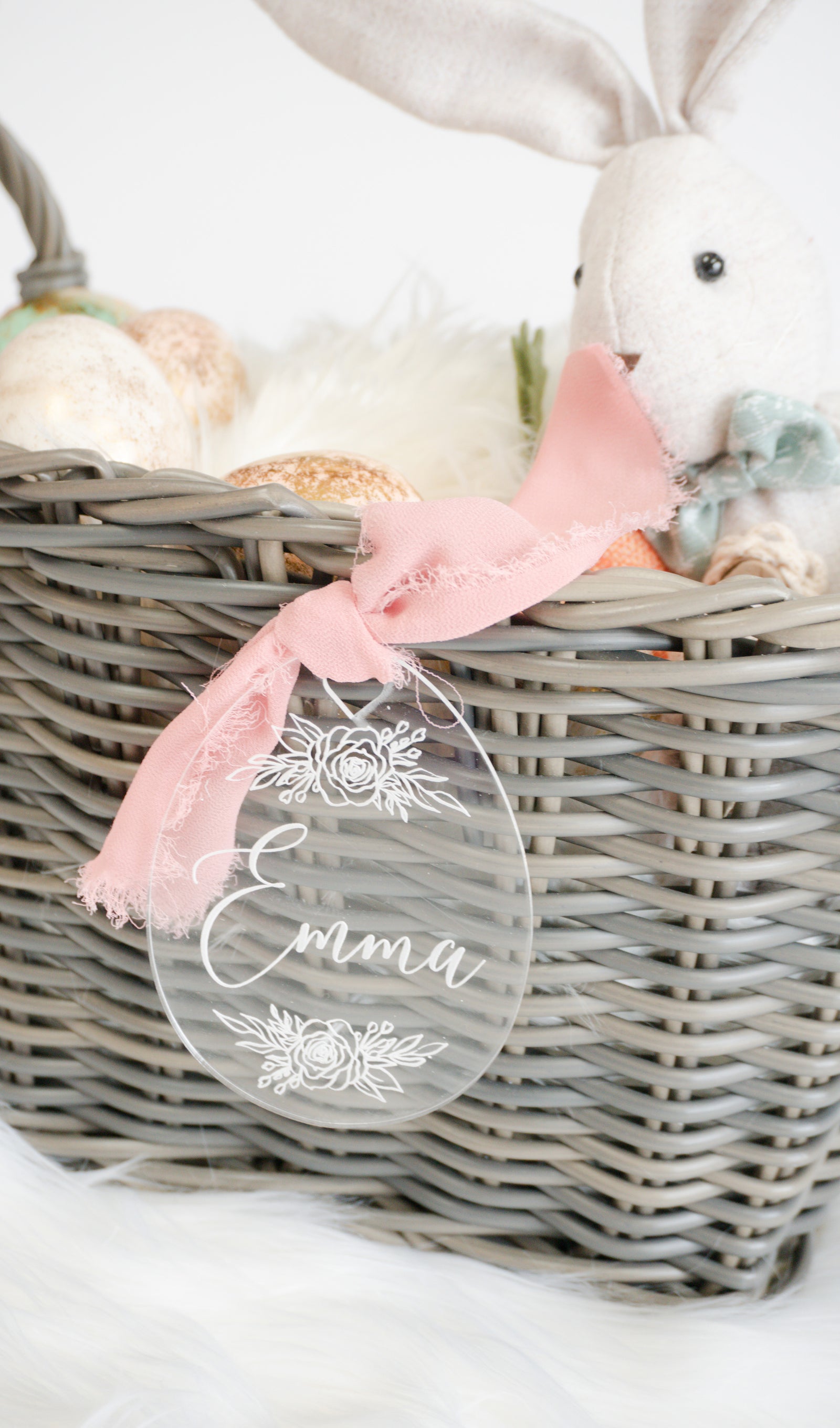 Easter Basket Tag - Engraved Floral Egg