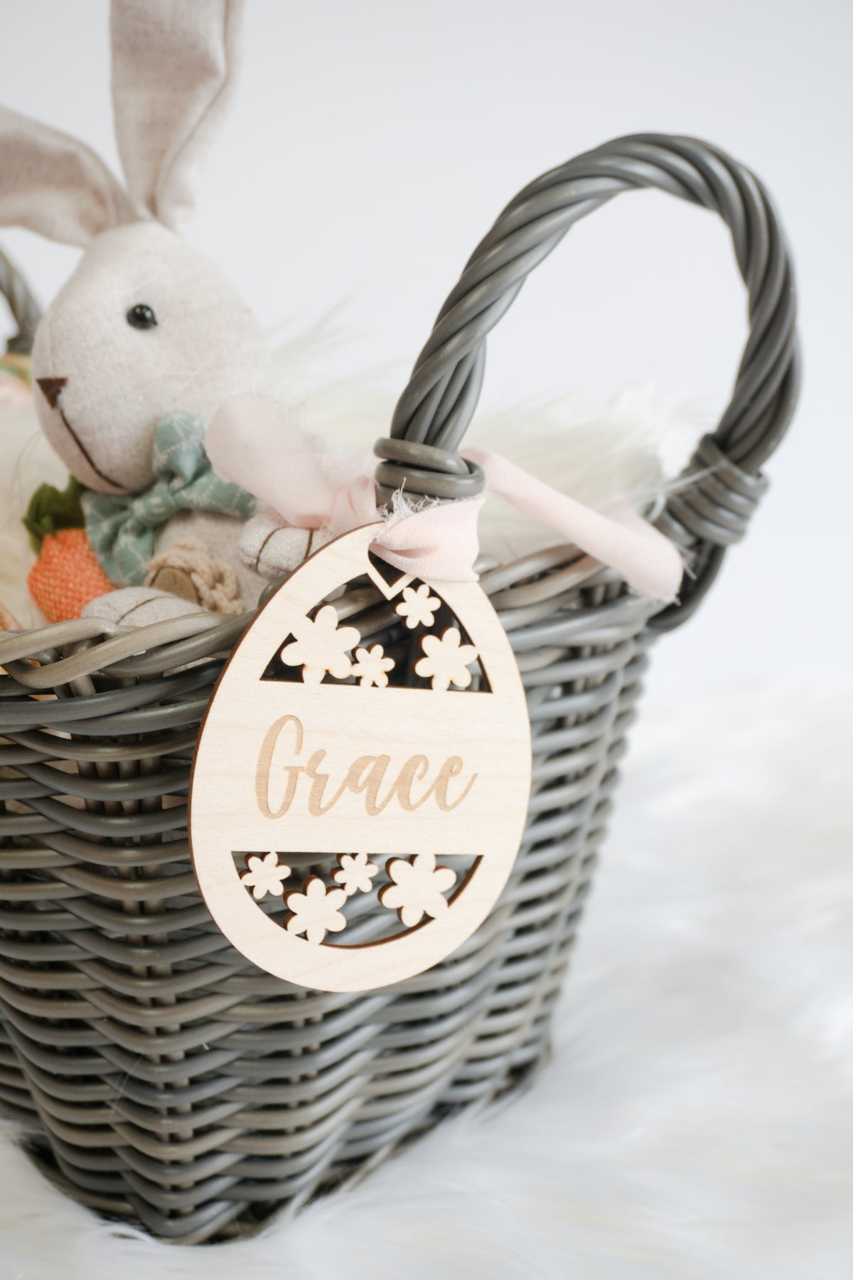 Easter Basket Tag - Cutout Floral Egg