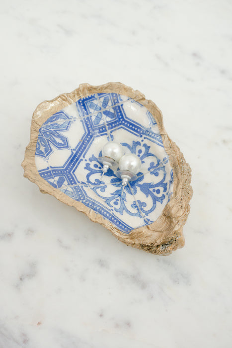 Oyster Jewelry Dish - Blue Moroccan Tile