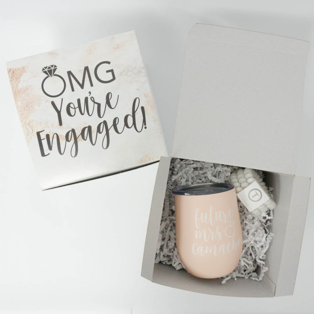 40 Best Last Minute Engagement Gifts For Any Couple In 2024