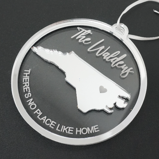 Personalized There&#39;s No Place Like Home Engraved Christmas Ornament